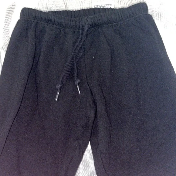 PINK sweatpants & sweater bundle - Picture 7 of 7